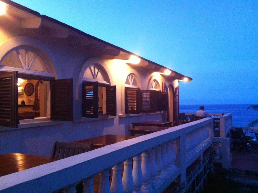 Round House Hotel Bathsheba Екстериор снимка