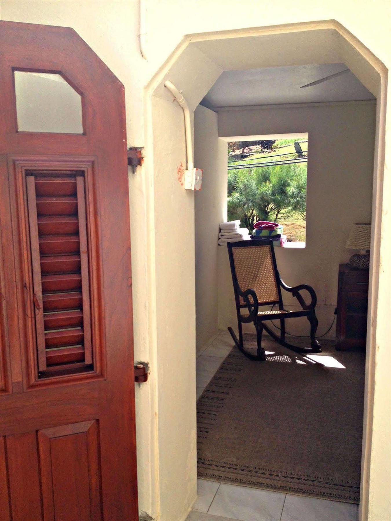 Round House Hotel Bathsheba Екстериор снимка