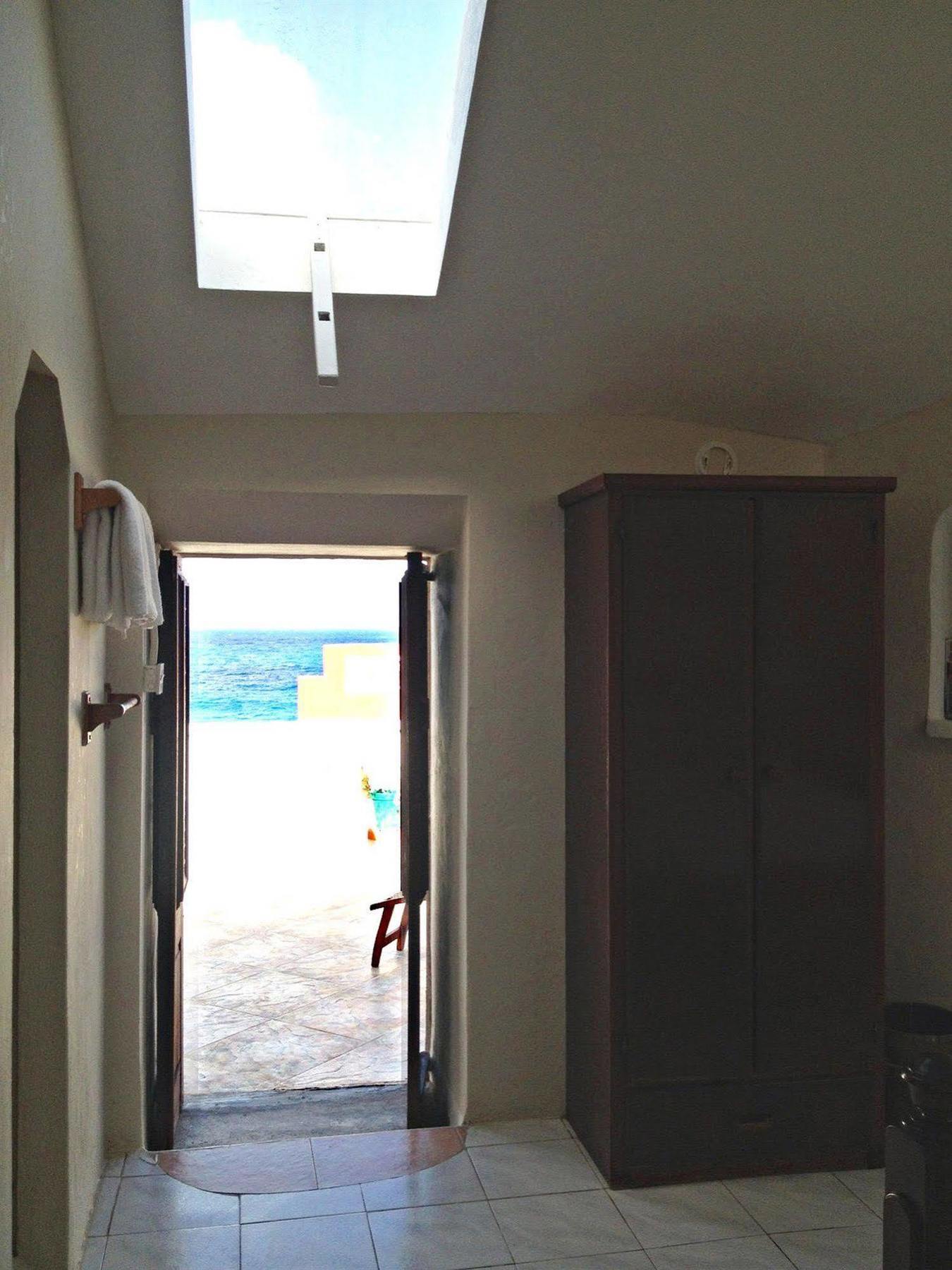 Round House Hotel Bathsheba Екстериор снимка